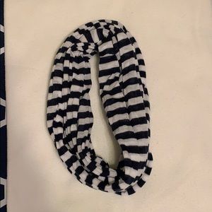 infinity scarf
